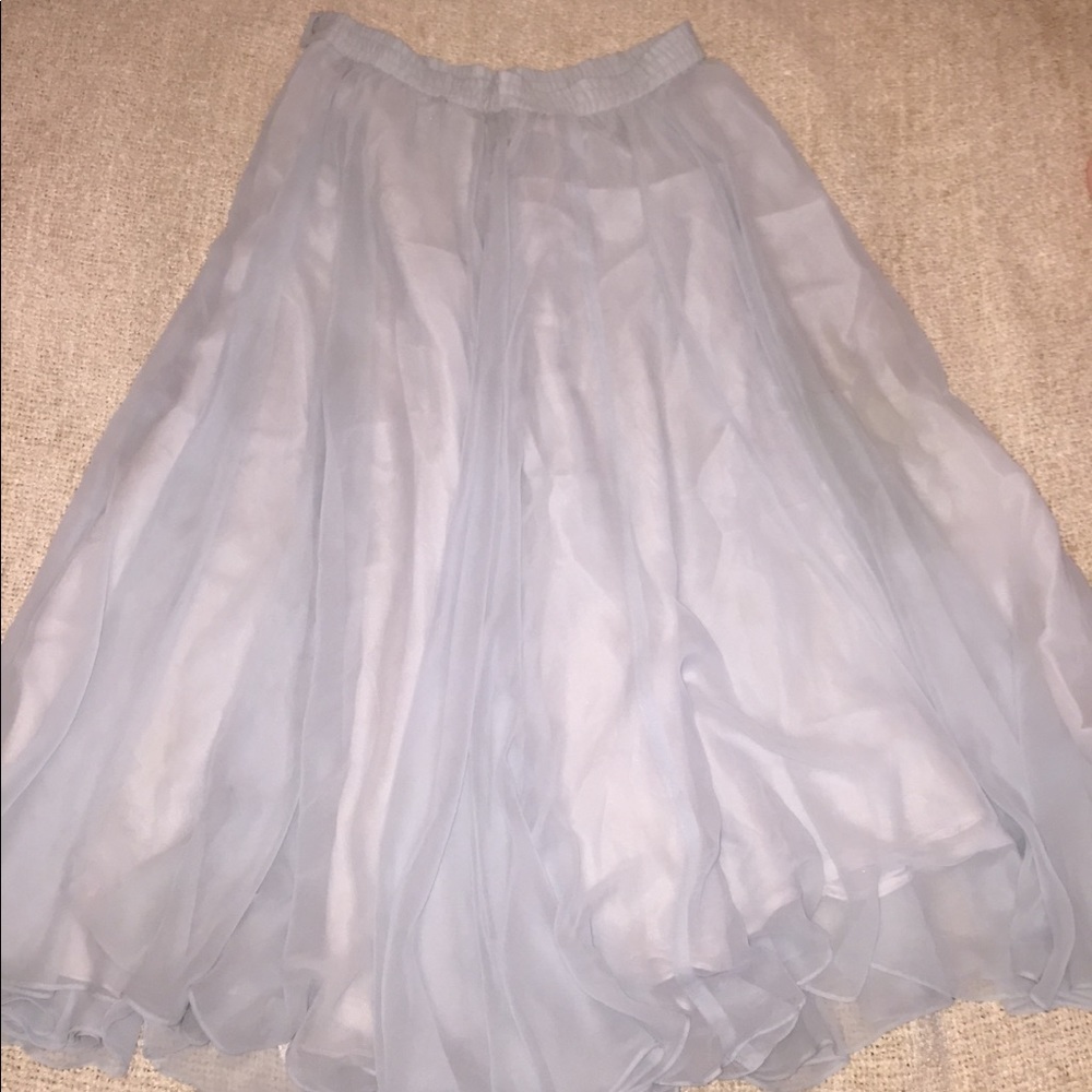 Vintage flowy skirt!